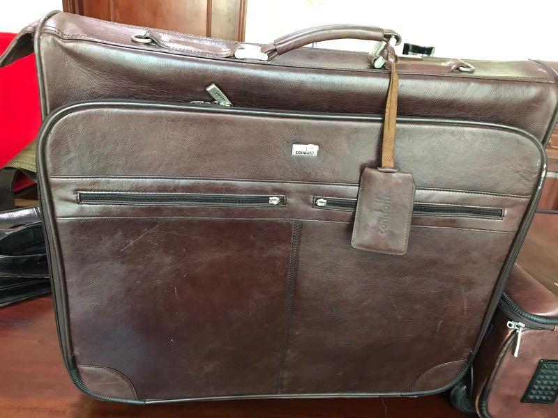 leather cabin case