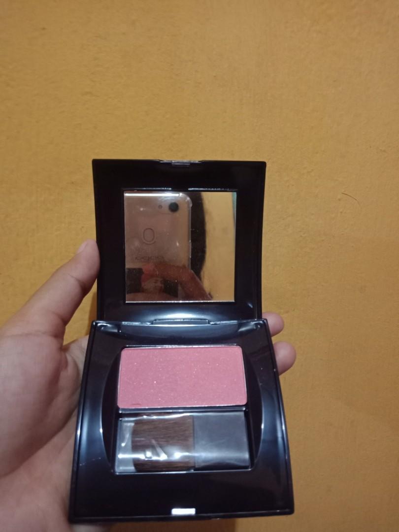 Jafra Powder Blush On shade soft peach on Carousell
