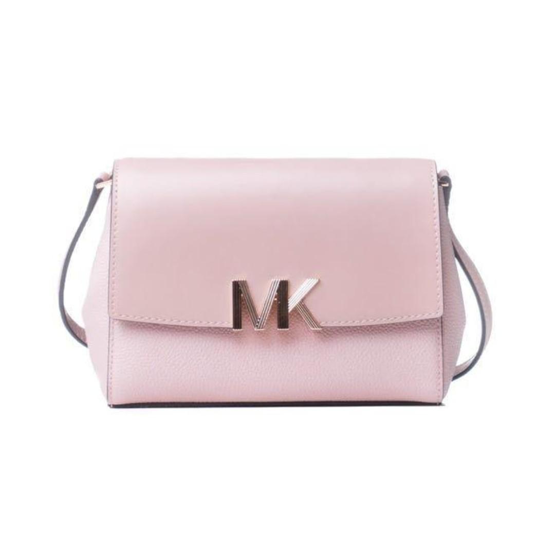 MICHAEL KORS SMALL MONTGOMERY CROSSBODY Women s Fashion Bags Wallets Cross body Bags on Carousell