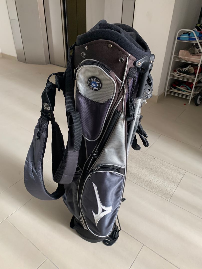 Mizuno Aerolite Golf Bag Sports Equipment Sports Games Golf