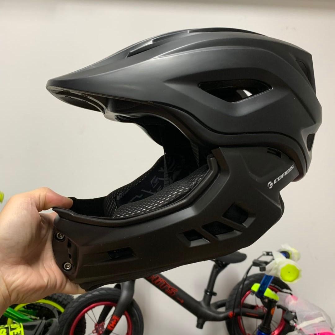 strider full face helmet