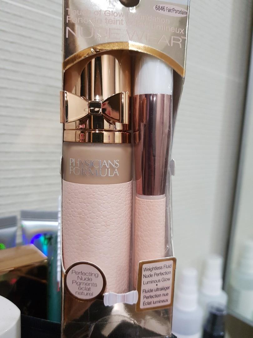 Physician's formula touch of glow foundation, Beauty & Personal Care