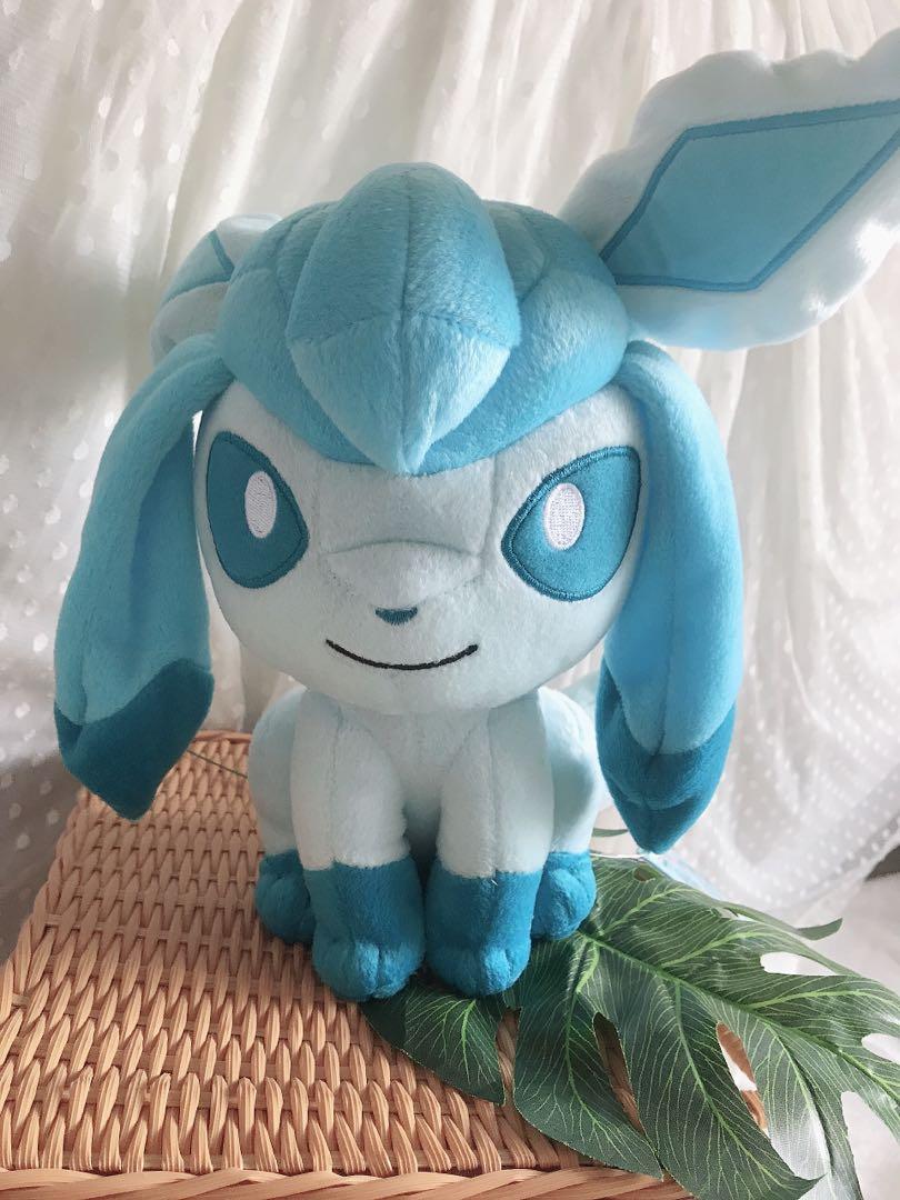 Banpresto Craneking Pokemon Sun moon Glaceon Plushie