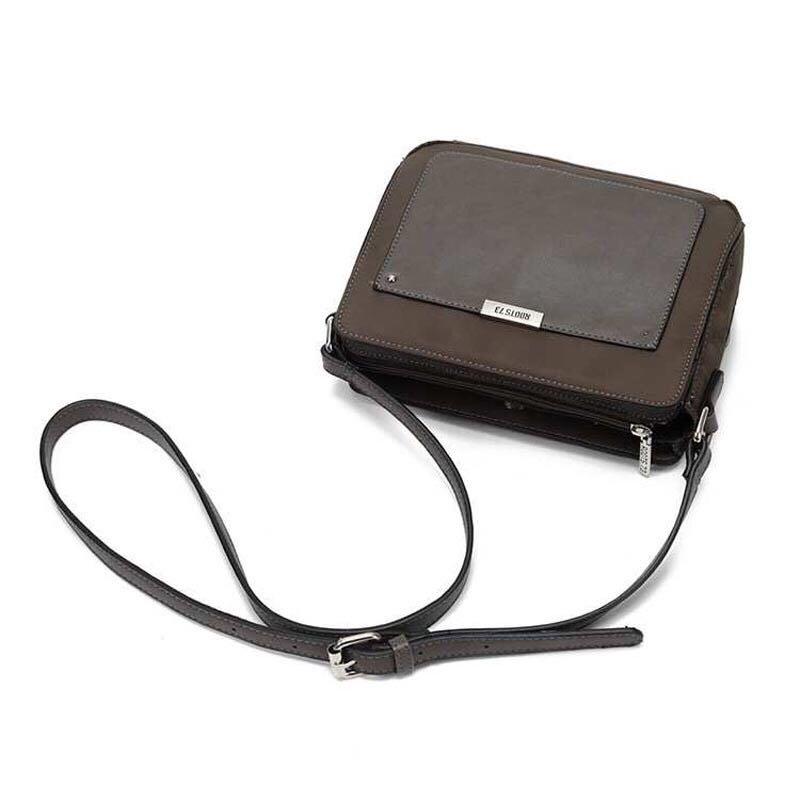 Roots73 sling bag, Fesyen Wanita, Tas Dompet di Carousell