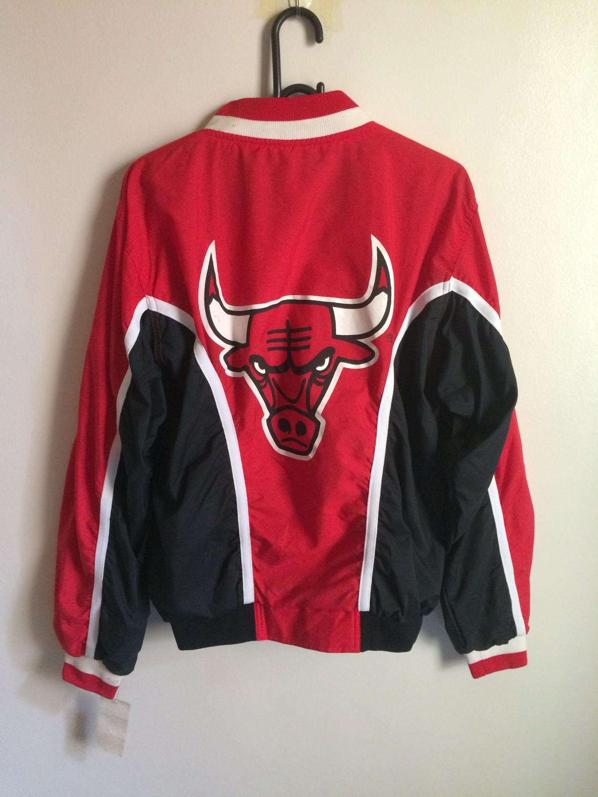 VINTAGE Champion Chicago Bulls 96 Warm up jacket Men s Fashion