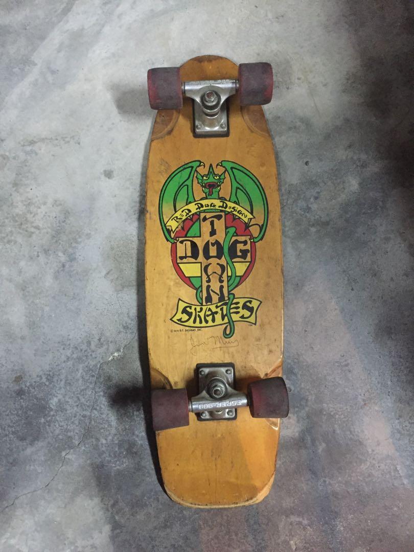 Dogtown ドッグタウンJim Muir ジム・ミューア サイン ボード RARE SIGNED Jim Muir Triplane Red Shaped Dogtown Skateboard Deck