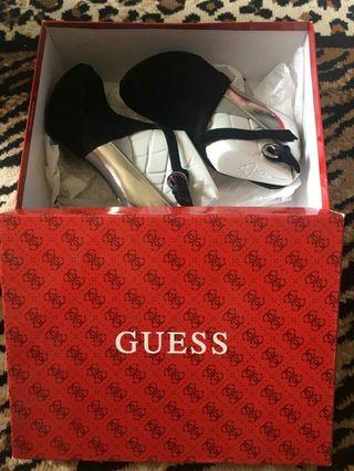 Guess authentic