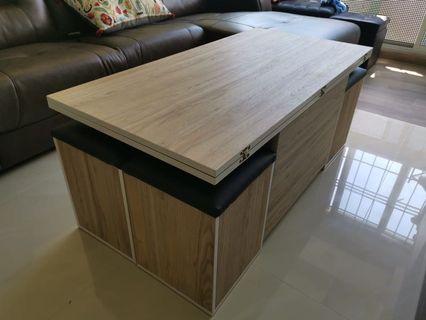 Coffee Table / Dining table w 4 stools