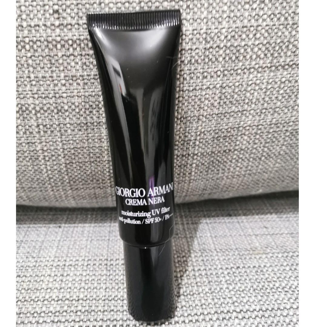 giorgio armani crema nera moisturizing uv filter