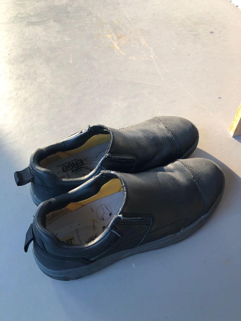 Caterpillar safety shoe ASTMF241311, Men's Fashion, Footwear, Boots