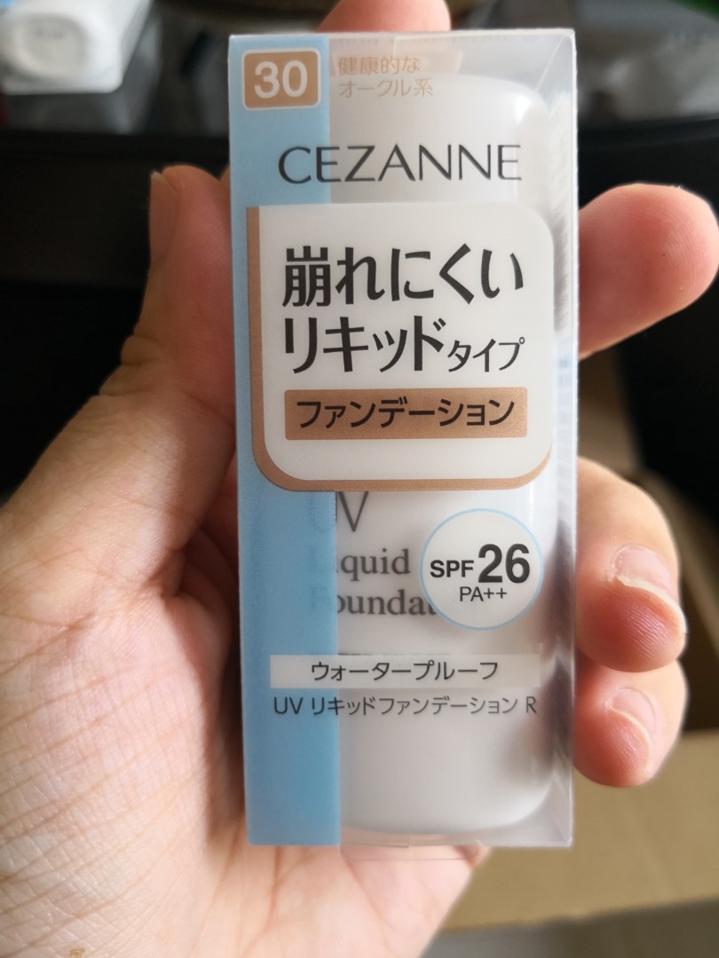 cezanne uv liquid foundation