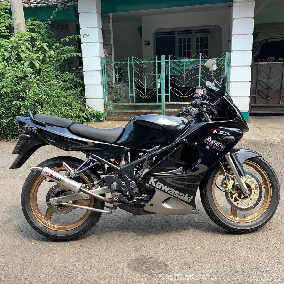 Ninja R Warna Hijau Keluaran 2014 : 29 Modif Motor Ninja R ...