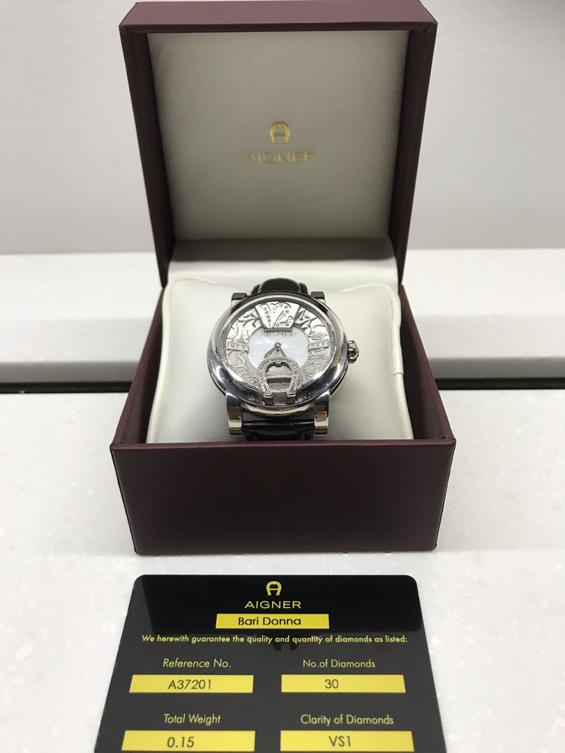 Aigner hotsell watch sale