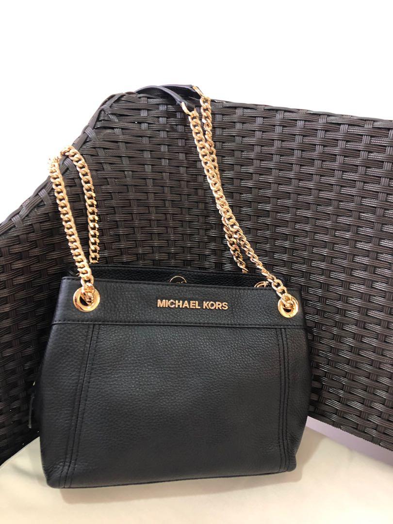 Michael kors jet set chain item medium messenger deals