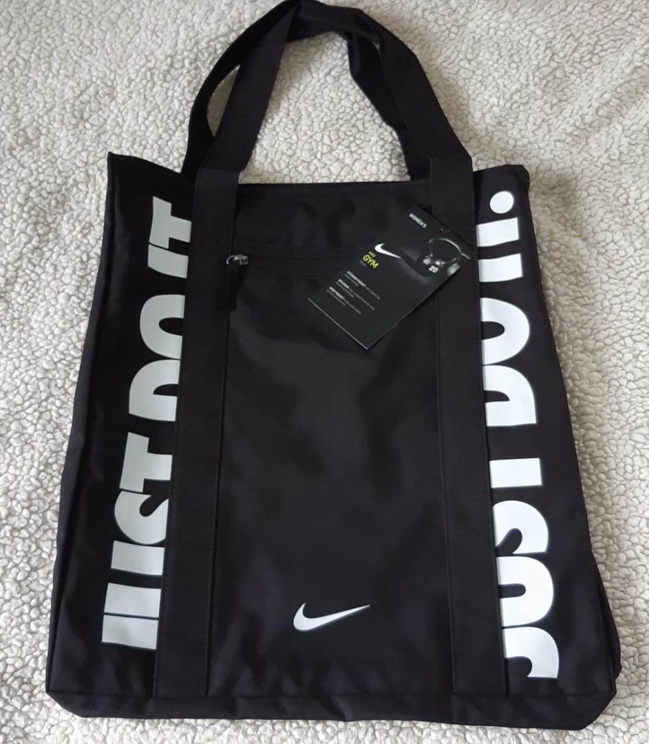 nike gym tote