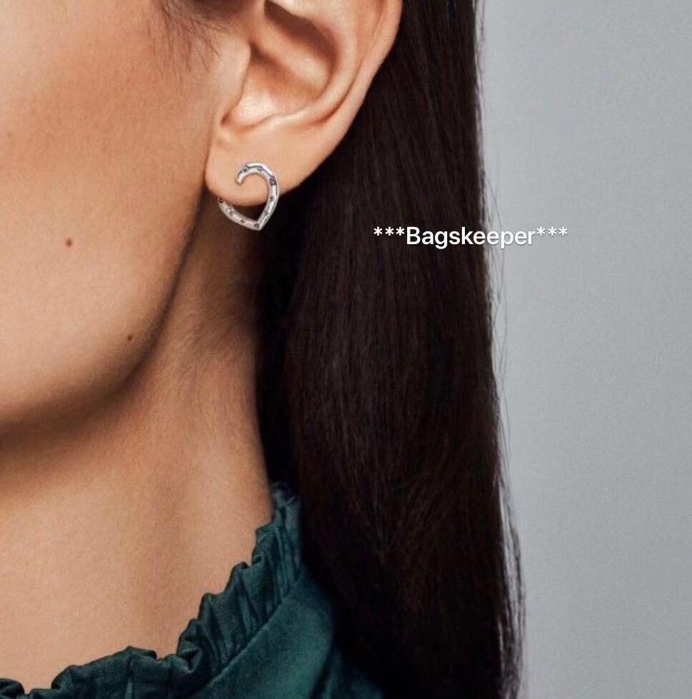Bright hearts hoop earrings hotsell