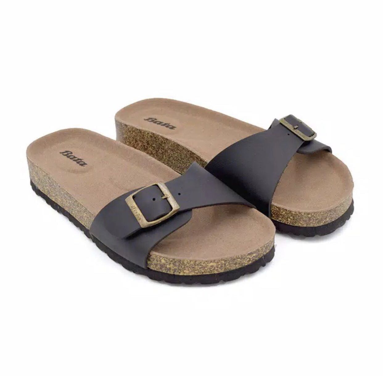 bewakoof com flip flops