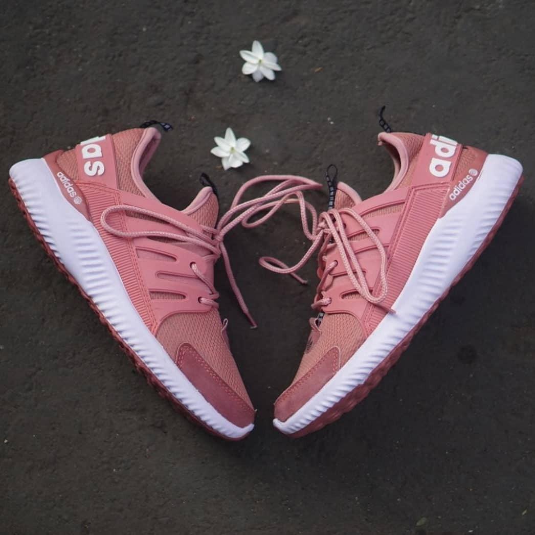 SEPATU ADIDAS ALPHABOUNCE ONE TUBULAR 