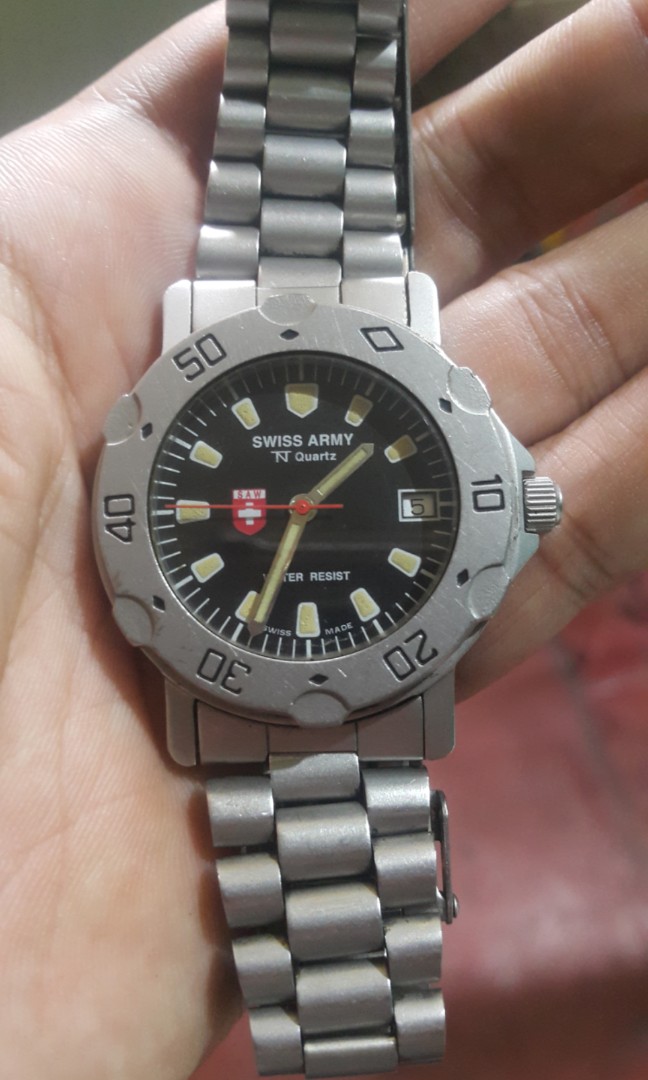 Swiss army watch original price discount
