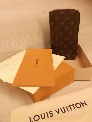 💥Promotion for LV Monogram Cheque book wallet ...