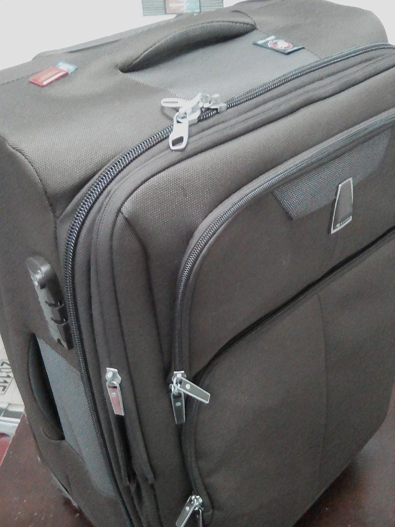 medium size luggage kilos