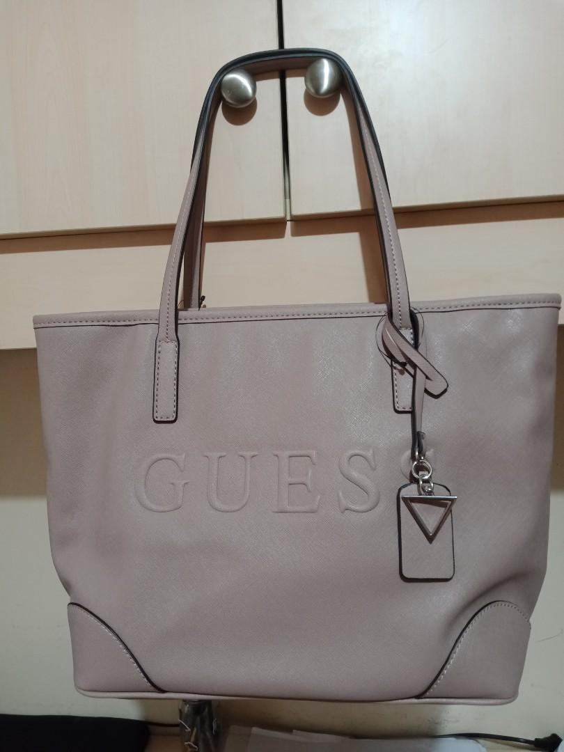 Guess Women Amara Girlfriend Satchel Bag, Biscuit, One Size - XG849306 :  Buy Online at Best Price in KSA - Souq is now Amazon.sa: Fashion