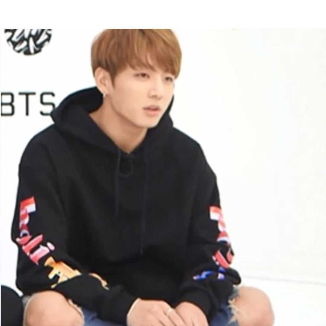 bts jungkook black hoodie