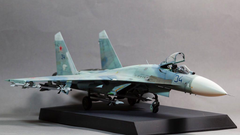 Built Scale Model> 1/48 Hobby Boss Su-27 Flanker-B, Hobbies & Toys 