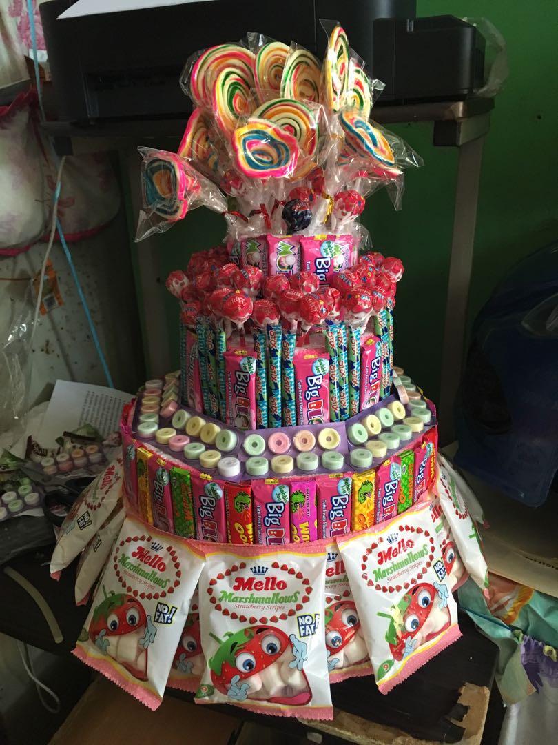 Mini Rainbow Candy Floss Cake - Candy Floss Cakes & Glitter Drink Bombs