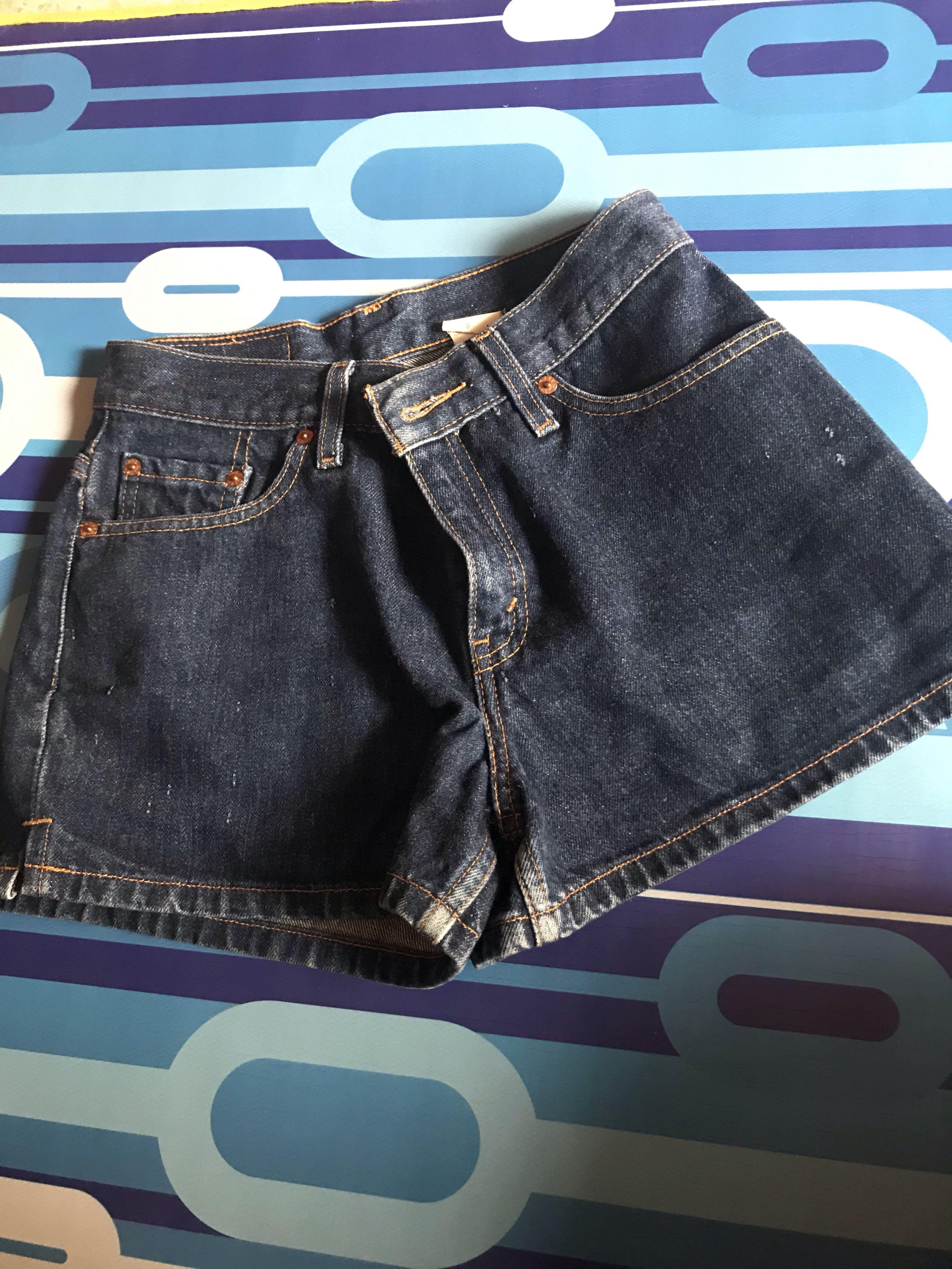 levis short pants