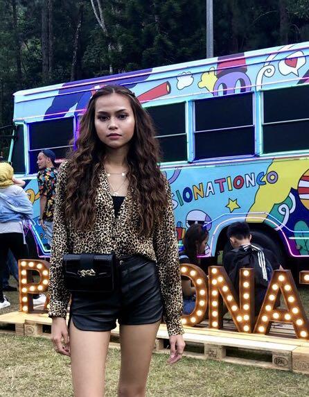 Topshop cheetah belt bag outlet