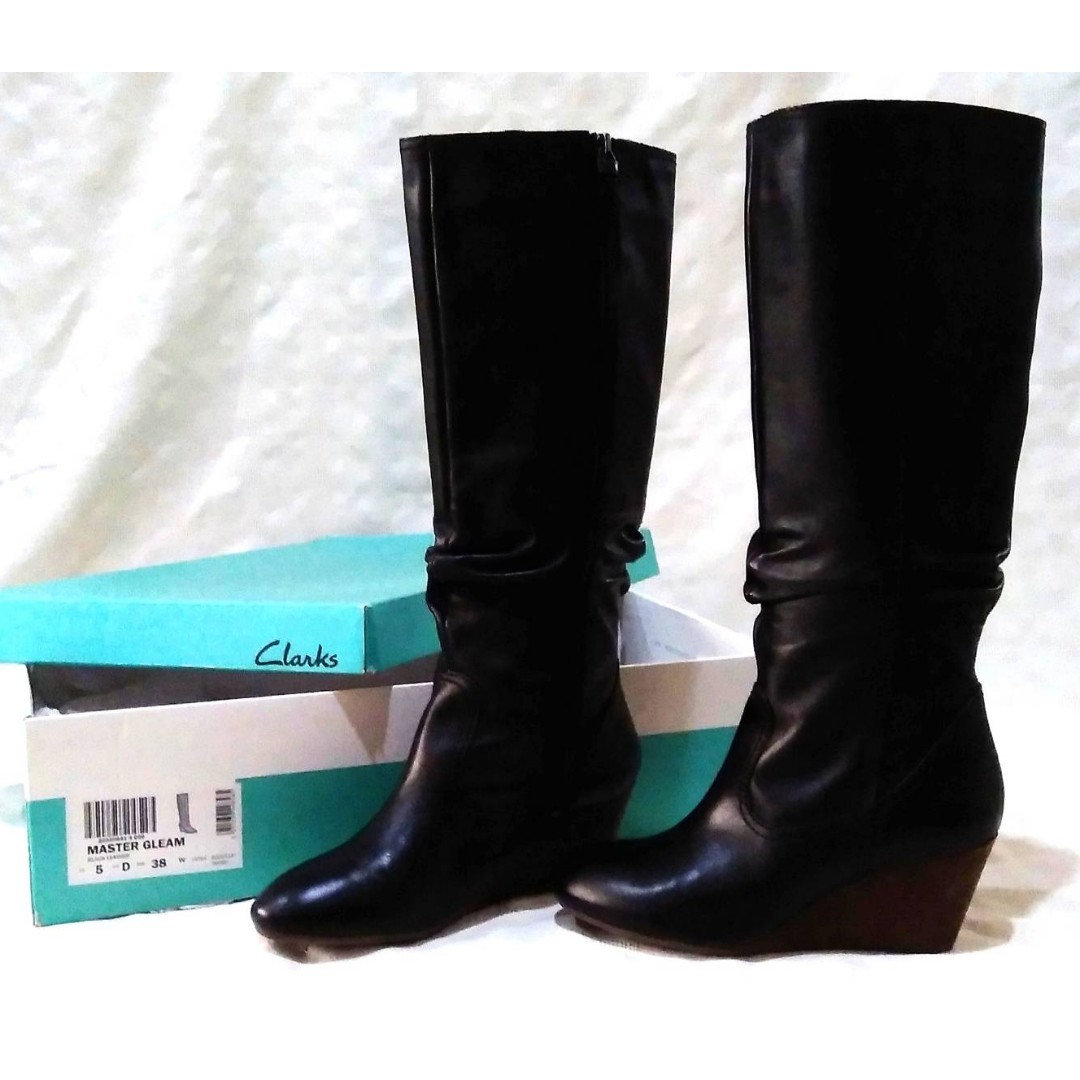 clarks womens leather boots