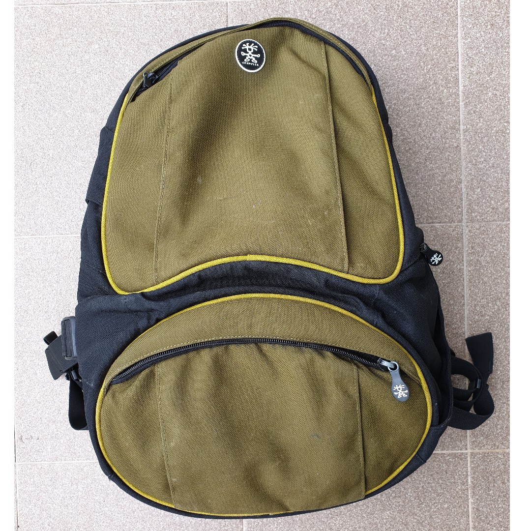 crumpler camera backpack