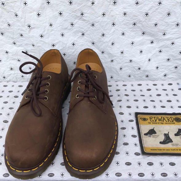 Dr marten stanton hot sale