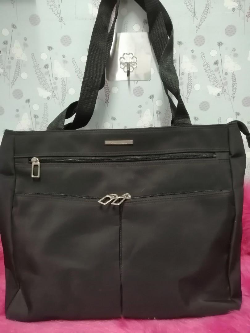 Franco hotsell valentino bag