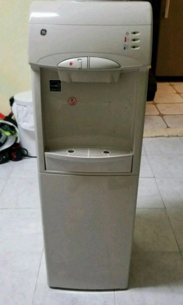 GE Water dispenser, TV & Home Appliances, Kitchen Appliances, Water