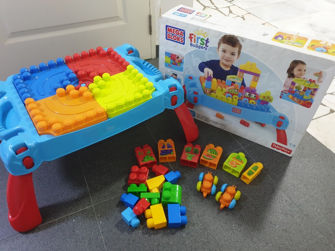 Mega blocks table, Hobbies & Toys, Toys & Games on Carousell