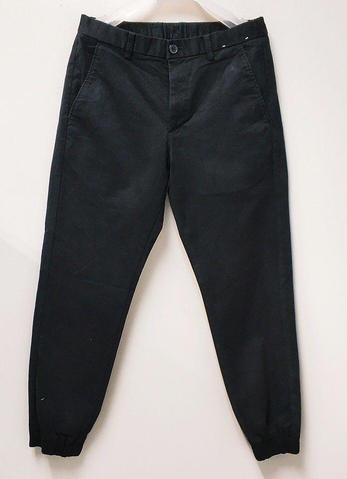MENS BLACK JOGGERS (Category: Other Bottoms) located in Paranaque City. Submitted by iaandoque (Listing ID 244556470, Image 1). Description: .