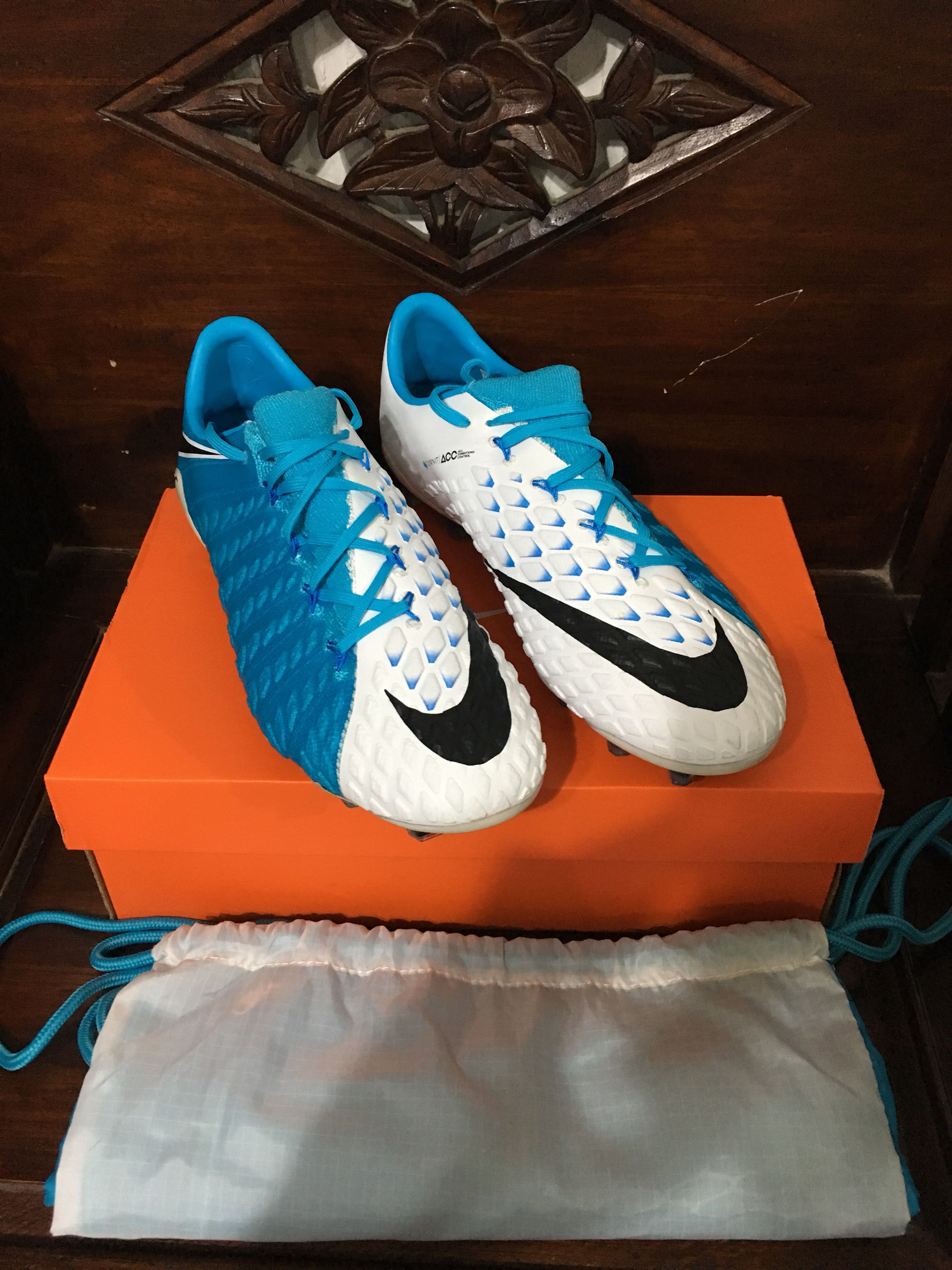 Men's hypervenom phantom 3 sales