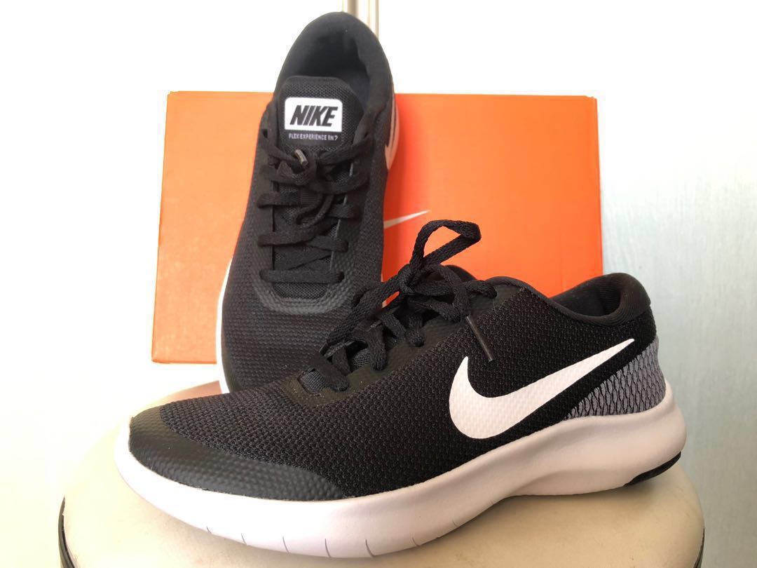 W nike flex outlet experience rn 7