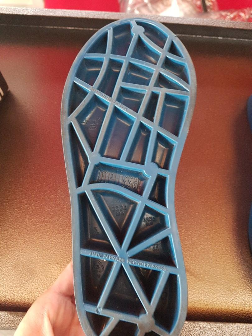 Original Melissa Shibuya (blue) (Category: Heels) located in Manila. Submitted by nattytime (Listing ID 244577190, Image 3). Description: Only used 4x. Great condition still smells new too! Still in box and dust bag..