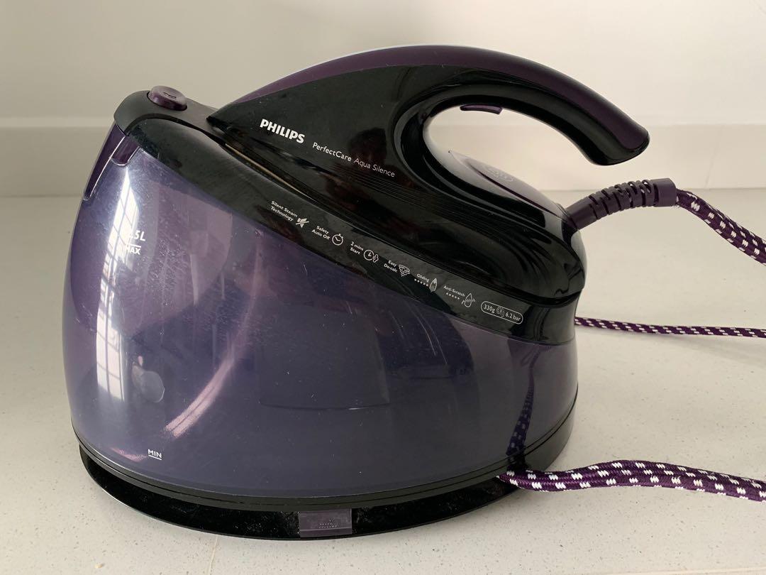 Philips PerfectCare Aqua Silence Steam generator iron