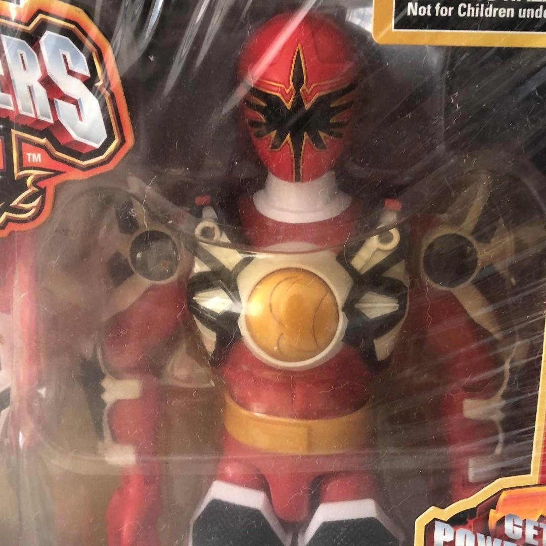 Power Rangers Mystic Force Red Ranger Battlizer