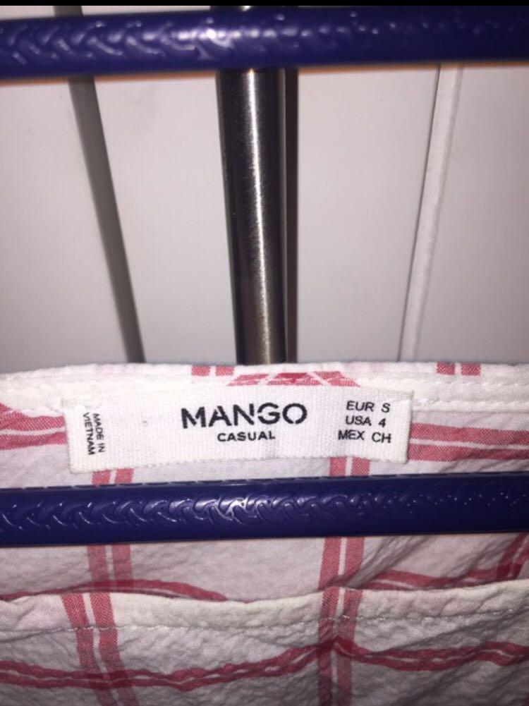 Preloved Mango Cropped Blouse (Category: Blouses) located in Valenzuela. Submitted by trinity1219 (Listing ID 244542152, Image 3). Description: Used once. Best paired with jeans.