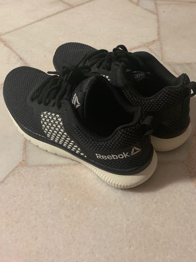 reebok black running shoes