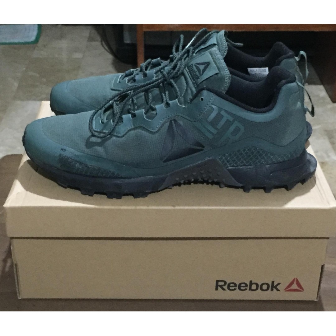 reebok hiking shoes