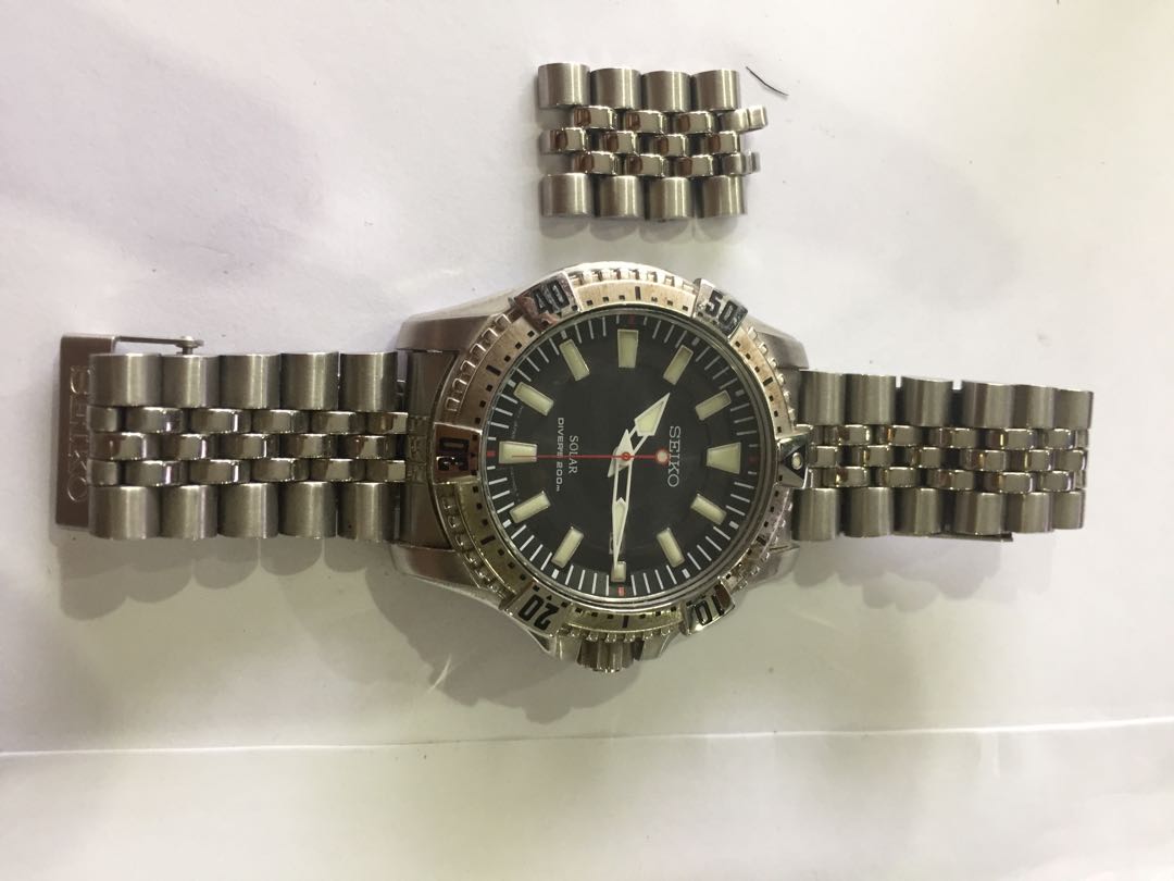 seiko solar powered divers watch