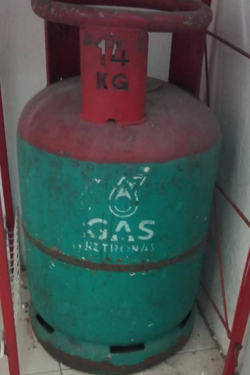 Tong Gas Kosong Petronas 14kg Kitchen Appliances On Carousell