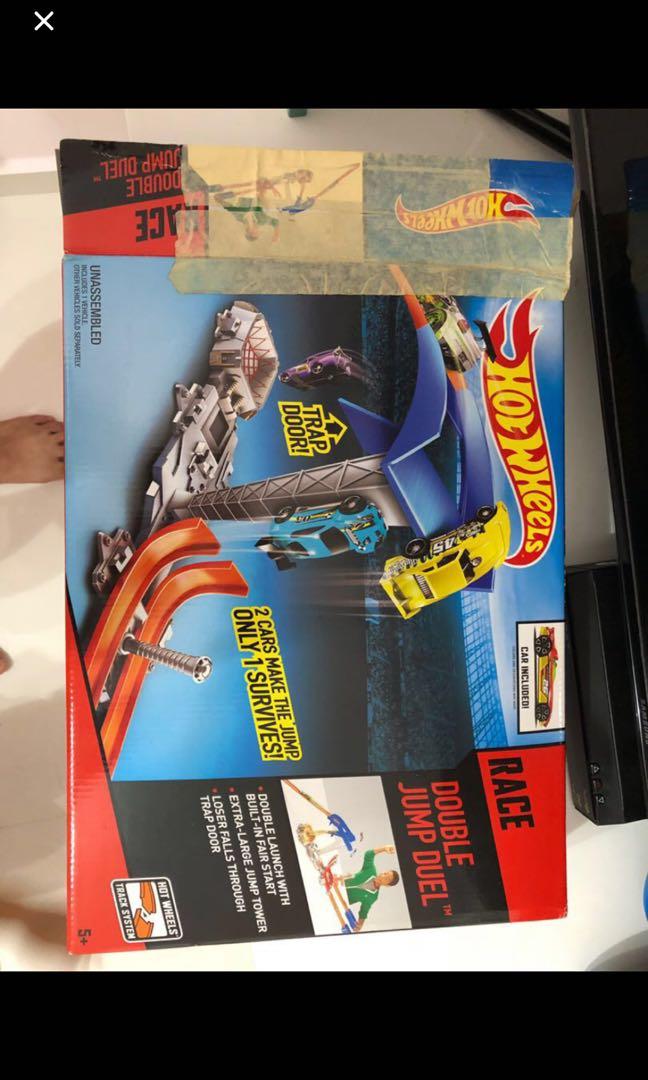 Hot Wheels Double Jump Duel On Carousell - 