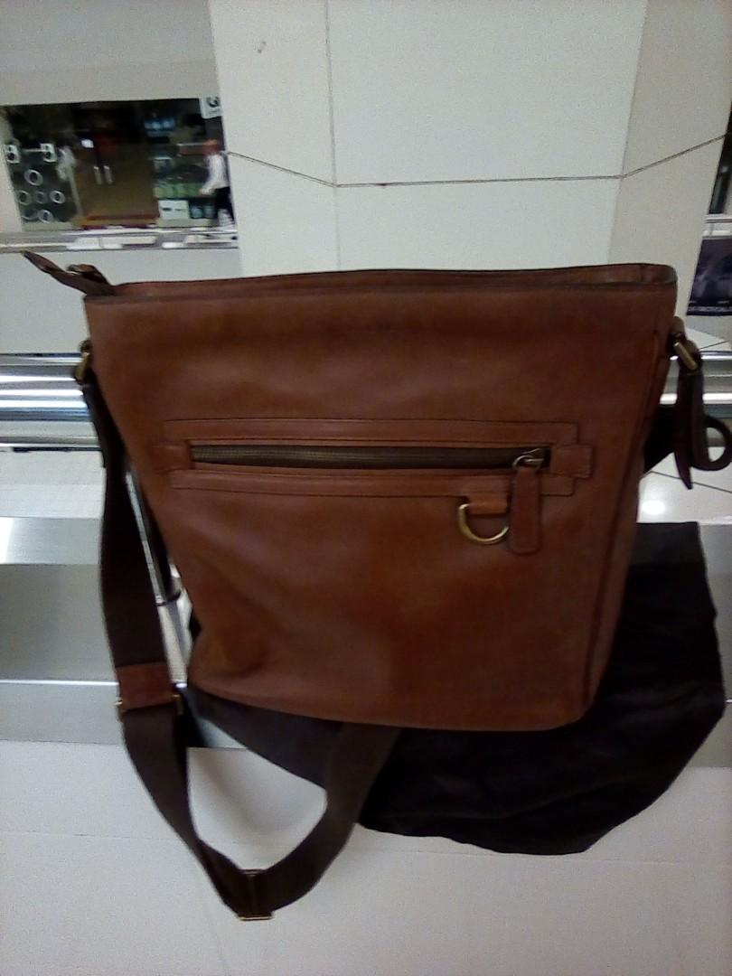 Coach leather sling bag price Sale